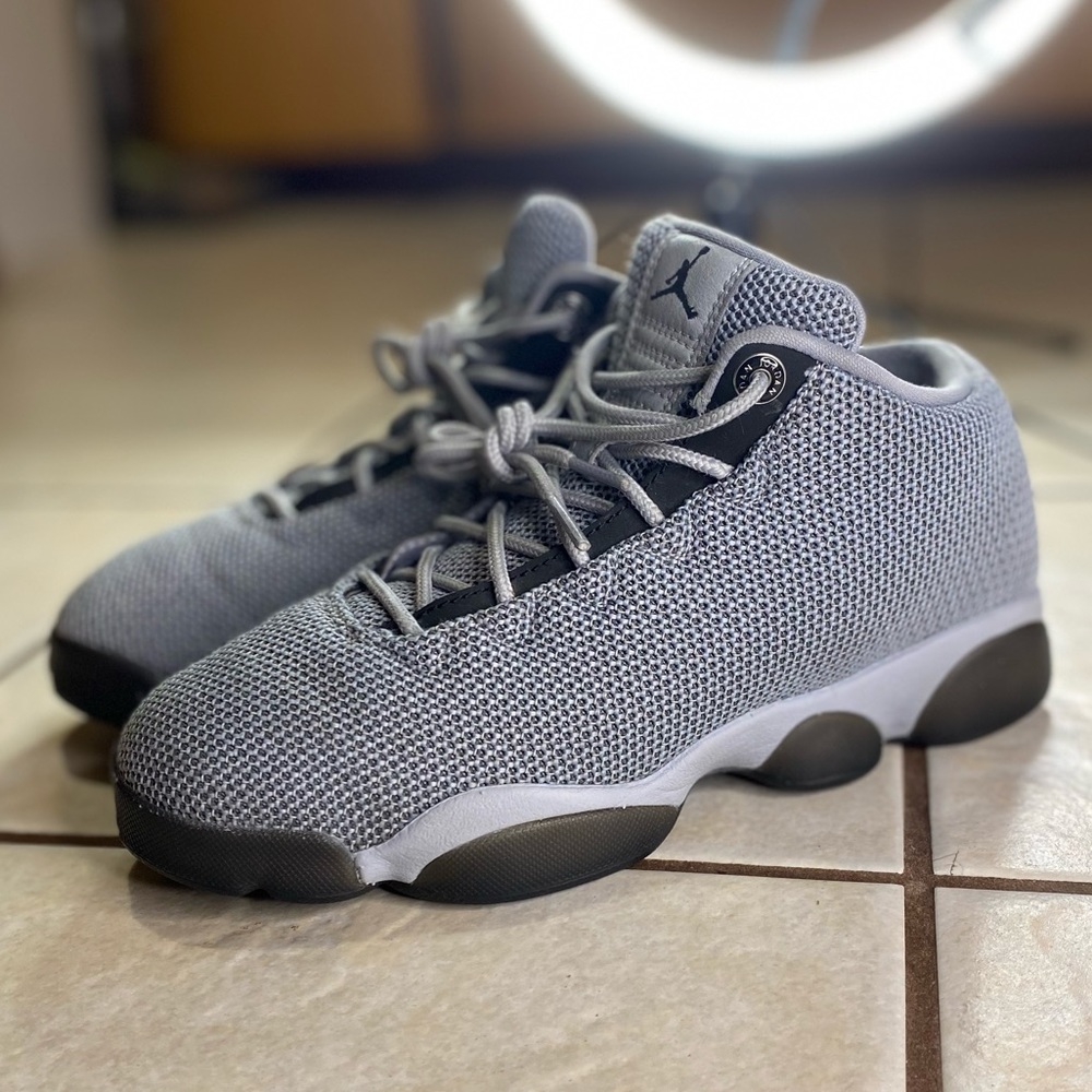 Nike Air Jordan Horizon Low Basketball Shoes Grey 845099-003